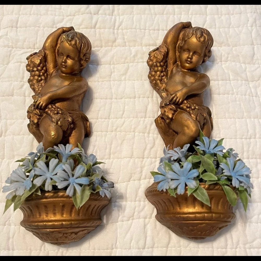 Vintage Set Chalkware Gold Italian Cherubs Hanging